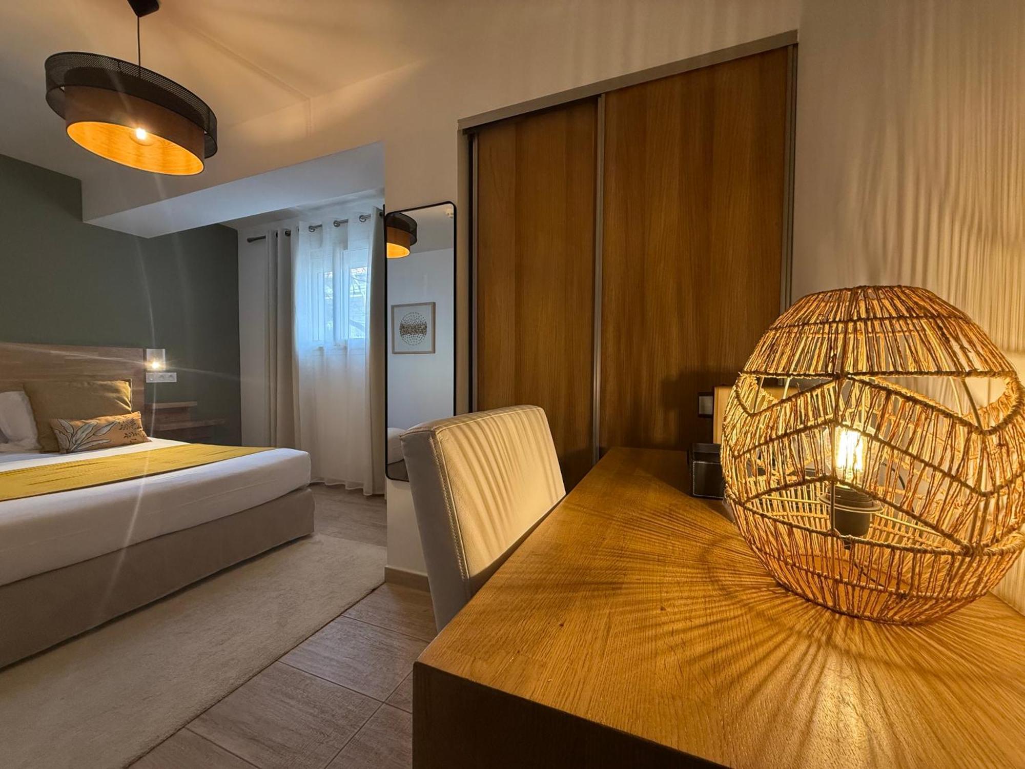 Hotel Le Mistral بورتو فيكشْيو المظهر الخارجي الصورة